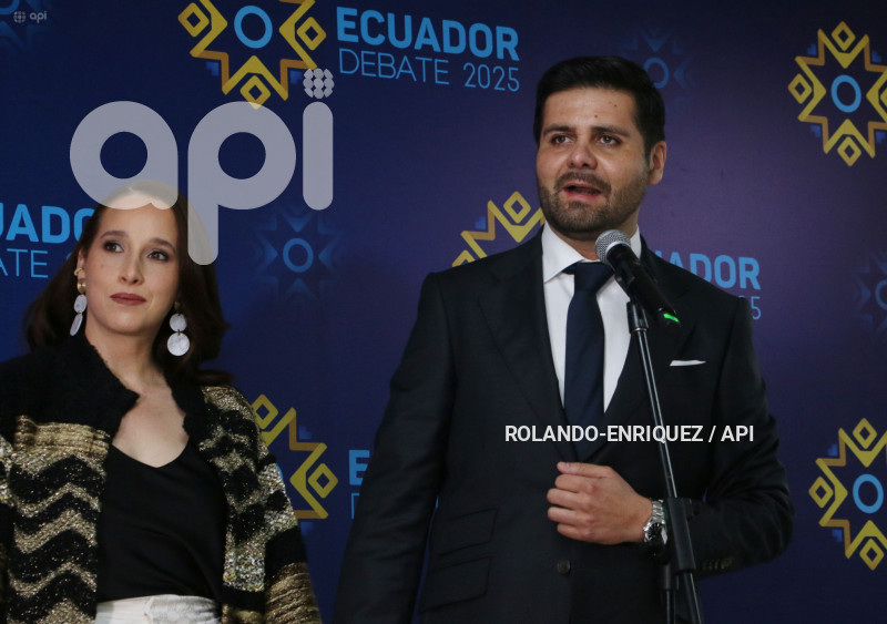 AMBIENTE INTERNO DEBATE PRESIDENCIAL 2025
