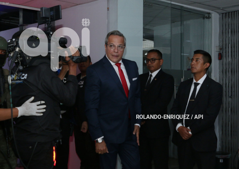 AMBIENTE INTERNO DEBATE PRESIDENCIAL 2025