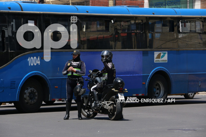 AMBIENTE INTERNO DEBATE PRESIDENCIAL 2025