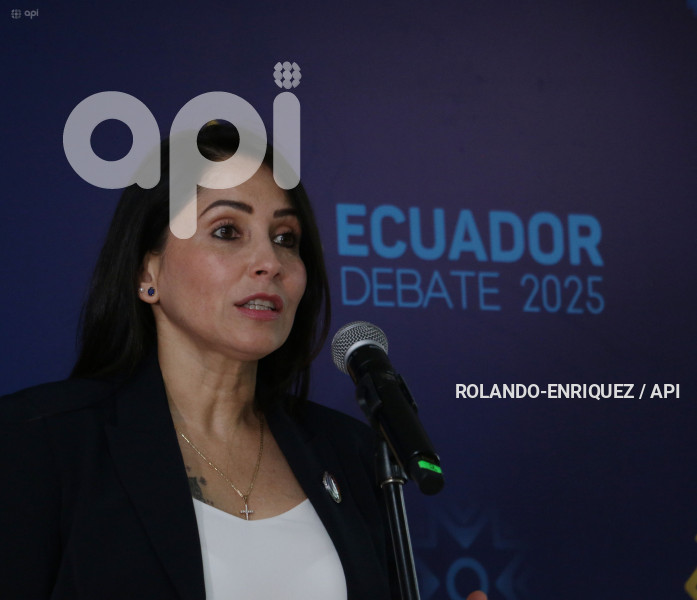 AMBIENTE INTERNO DEBATE PRESIDENCIAL 2025