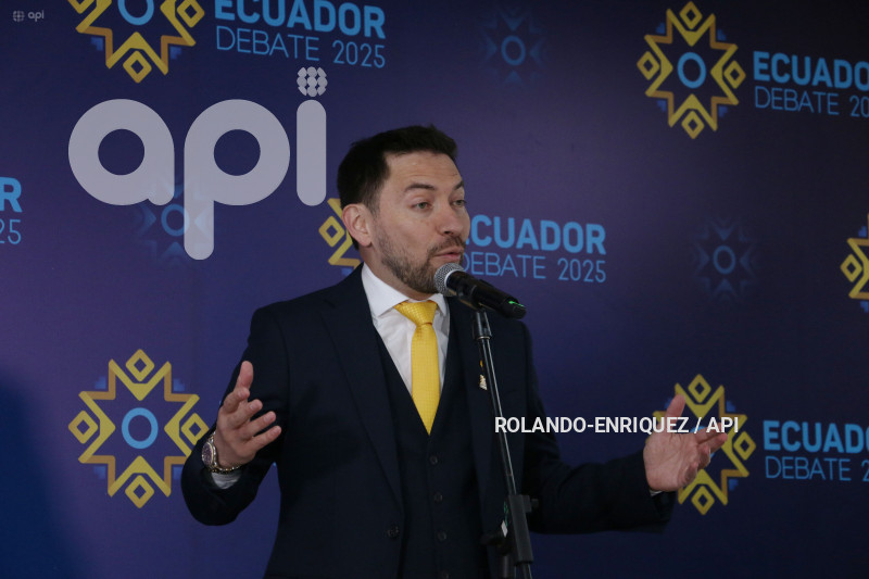 AMBIENTE INTERNO DEBATE PRESIDENCIAL 2025