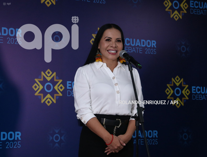 AMBIENTE INTERNO DEBATE PRESIDENCIAL 2025