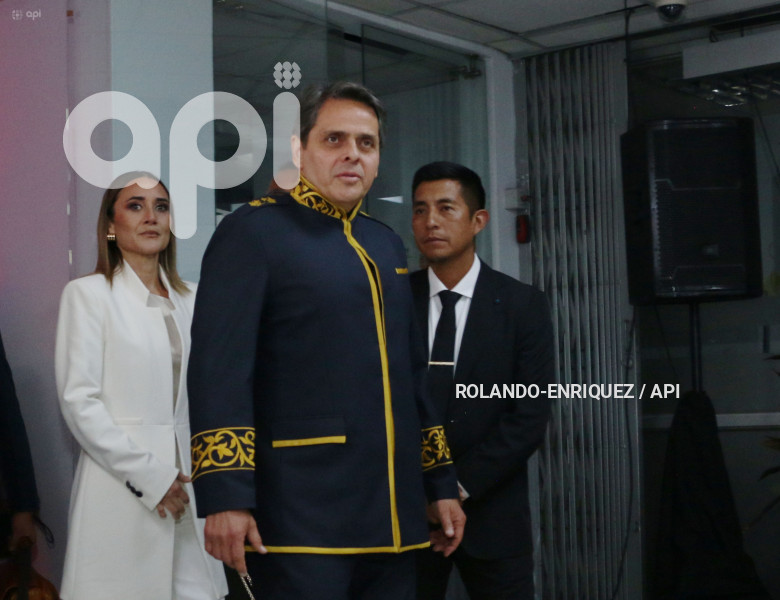 AMBIENTE INTERNO DEBATE PRESIDENCIAL 2025