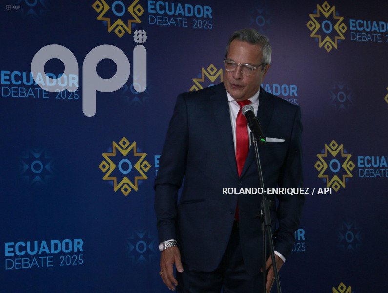 AMBIENTE INTERNO DEBATE PRESIDENCIAL 2025
