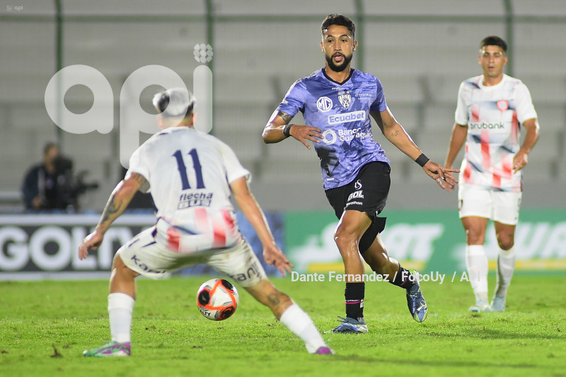 FBL - SAN LORENZO VS IDV