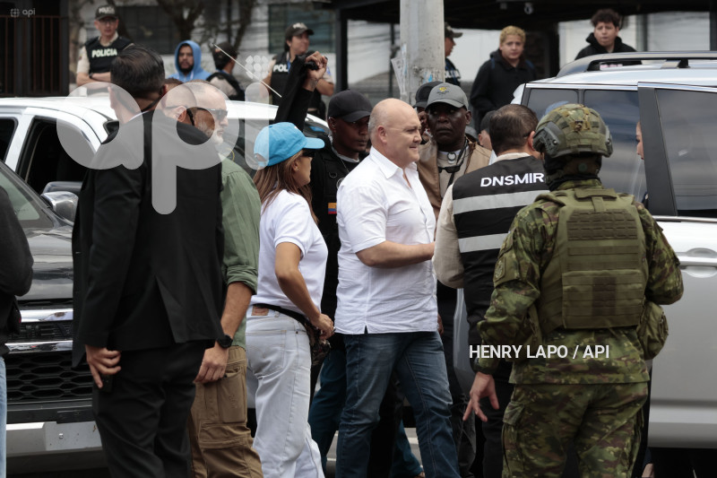 AMBIENTE EXTERNO DEBATE PRESIDENCIAL