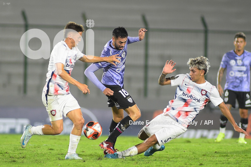 FBL - SAN LORENZO VS IDV