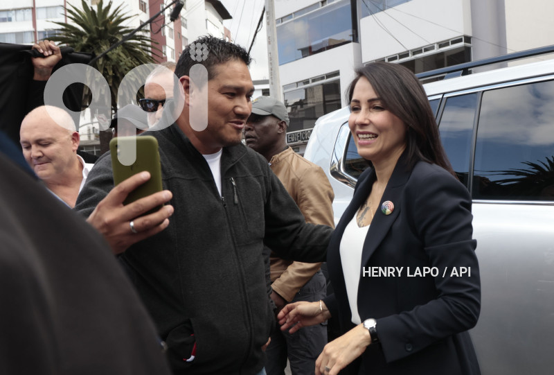 AMBIENTE EXTERNO DEBATE PRESIDENCIAL