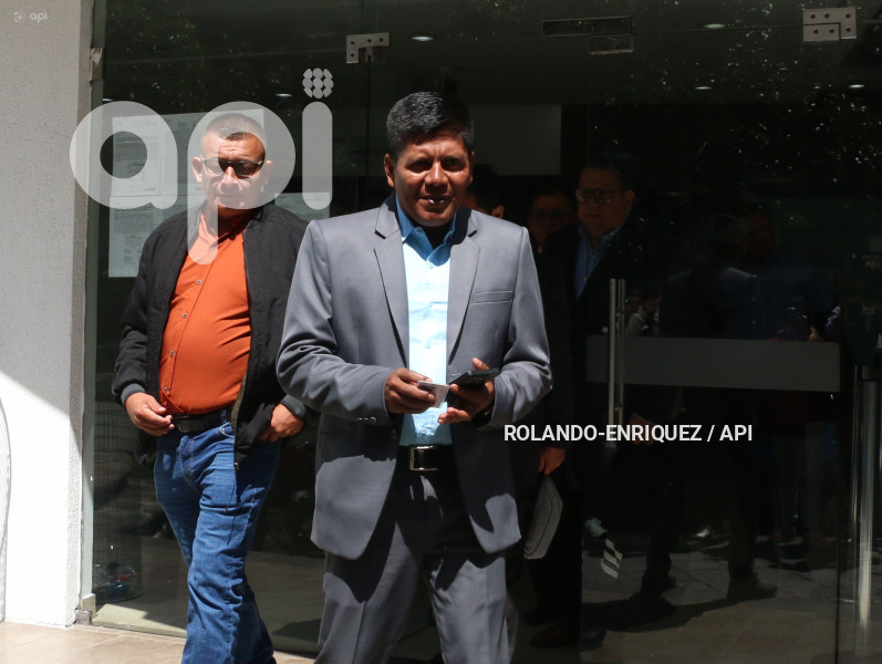 TRABAJADORES PETROECUADOR MIN TRABAJO