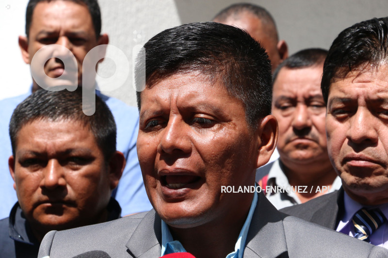 TRABAJADORES PETROECUADOR MIN TRABAJO