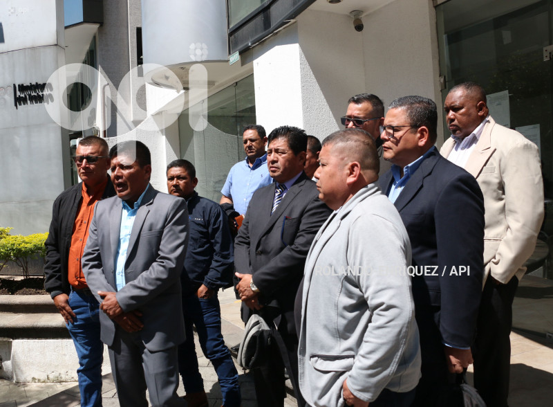 TRABAJADORES PETROECUADOR MIN TRABAJO