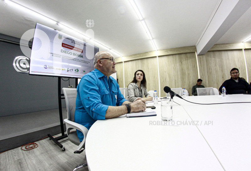 DIEGO BORJA CAMARAS TUNGURAHUA