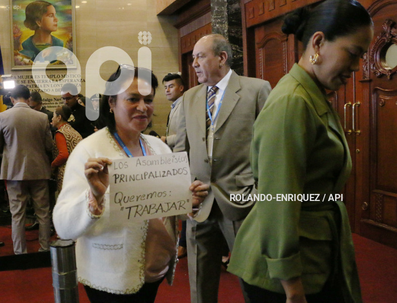 CONTRALOR JUDICATURA FISCALÍA INFORME LABORES