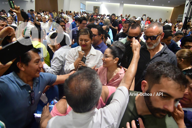 PORTOVIEJO-LUISA-GONZALEZ-CONVERSATORIO
