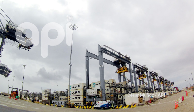 GYE-AMPLIACION MUELLE POSORJA