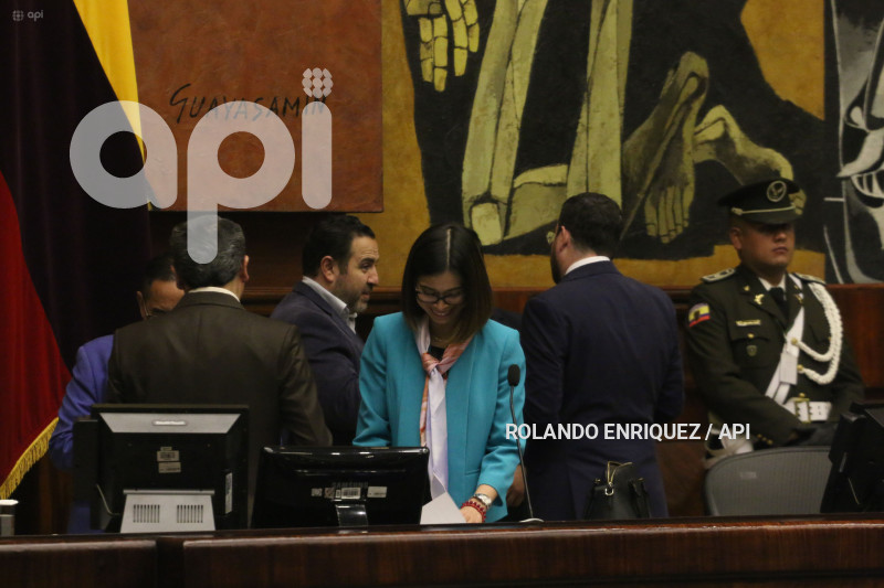 POSESION SUPER BANCOS ROBERTO ROMERO