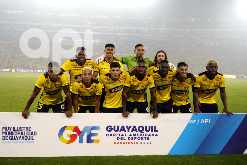 GYE-NOCHE AMARILLA