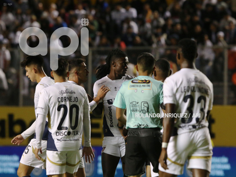FBL SUPERCOPA ECUABET LIGA VS NACIONAL