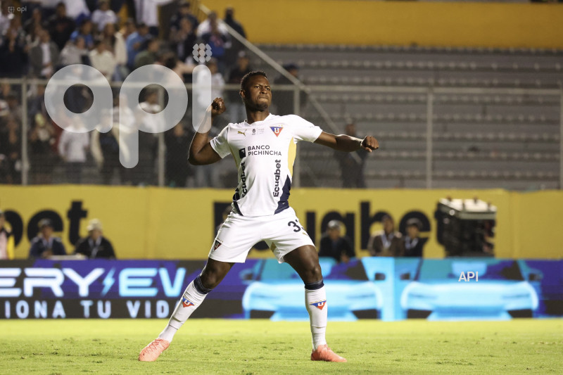FBL SUPERCOPA ECUABET LIGA VS NACIONAL