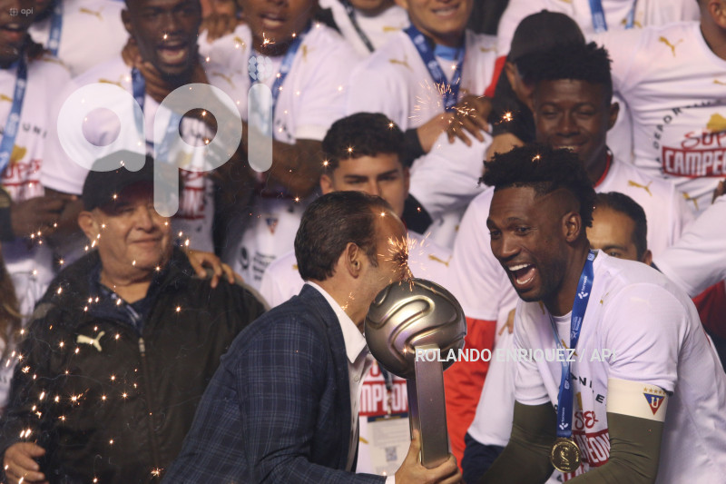 FBL SUPERCOPA ECUABET LIGA VS NACIONAL