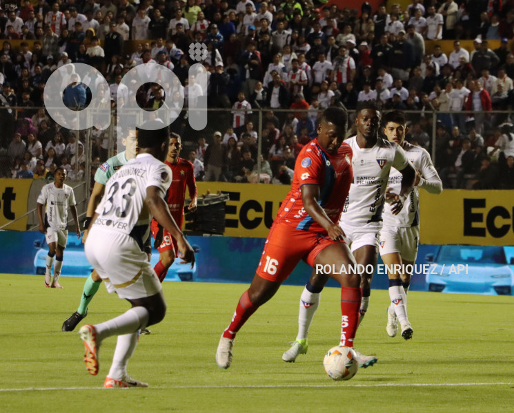 FBL SUPERCOPA ECUABET LIGA VS NACIONAL