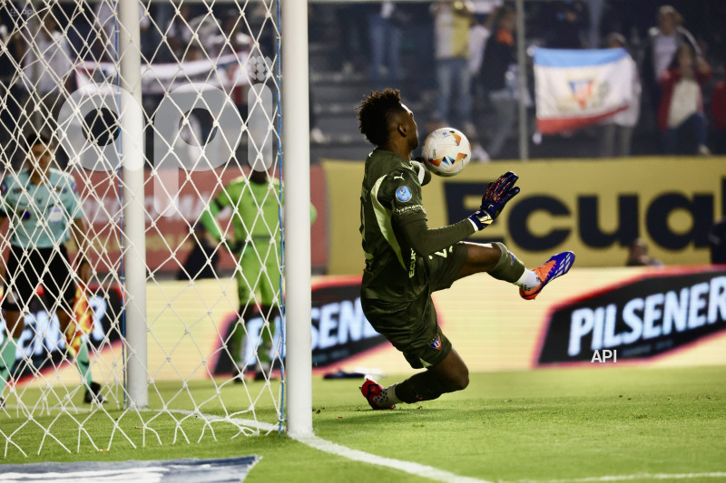 FBL SUPERCOPA ECUABET LIGA VS NACIONAL