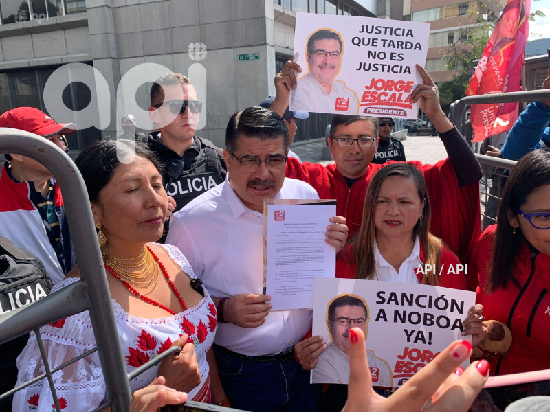 JORGE ESCALA FISCALIA