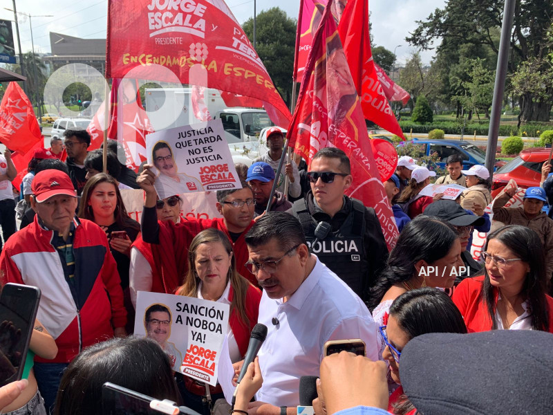 JORGE ESCALA FISCALIA