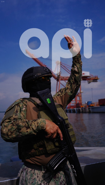 GYE-CONTROL PUERTOS