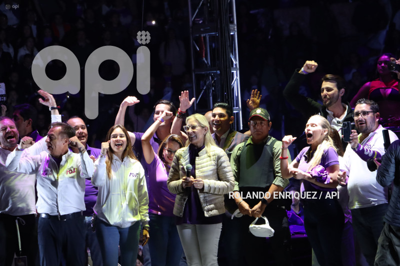CIERRE CAMPANA DANIEL NOBOA