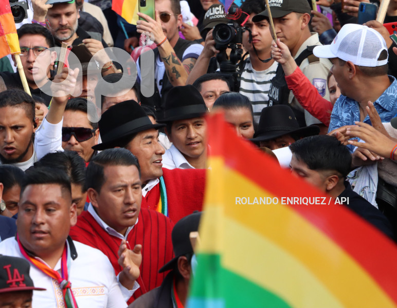 CIERRE CAMPANA LEONIDAS IZA