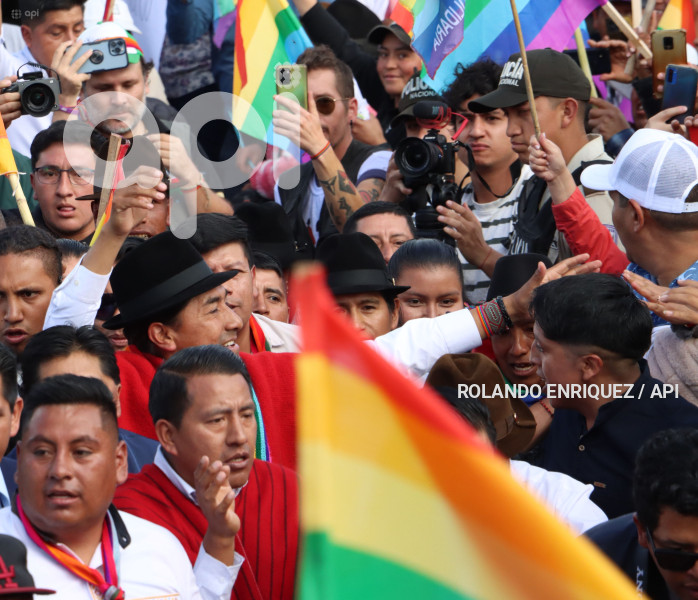 CIERRE CAMPANA LEONIDAS IZA