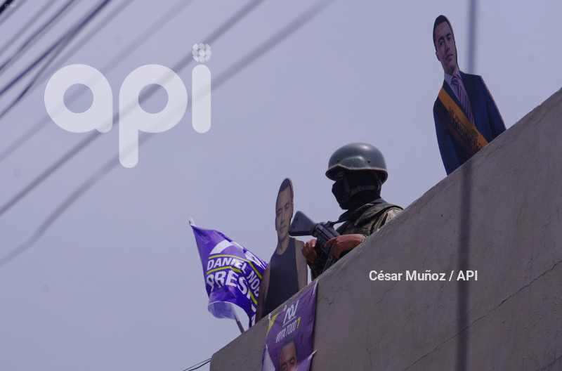 GYE-CIERRE CAMPANA NOBOA