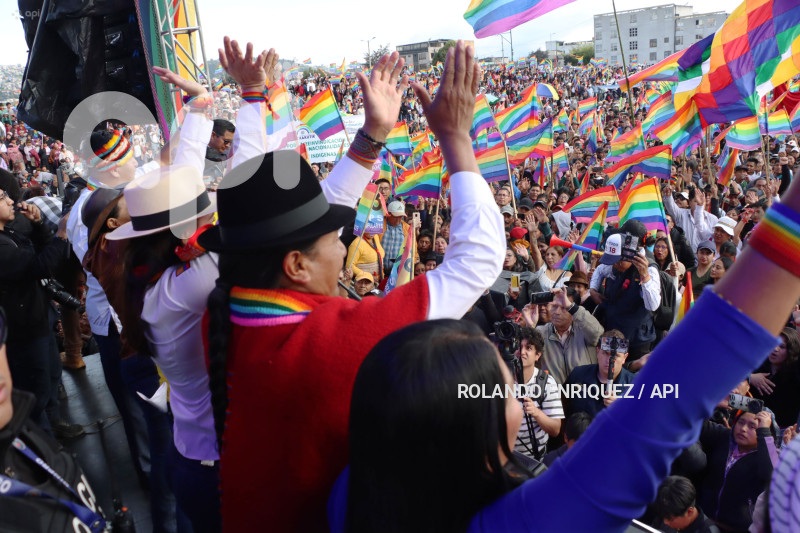 CIERRE CAMPANA LEONIDAS IZA