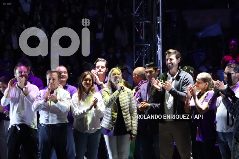 CIERRE CAMPANA DANIEL NOBOA