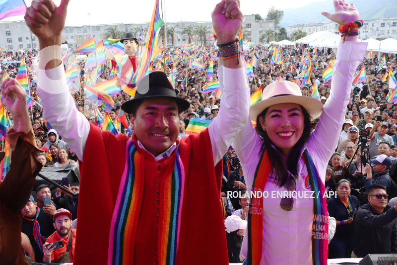 CIERRE CAMPANA LEONIDAS IZA