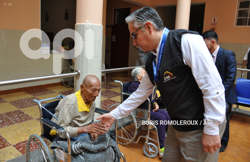 CUENCA-VOTO EN CASA-ELECCIONES 2025