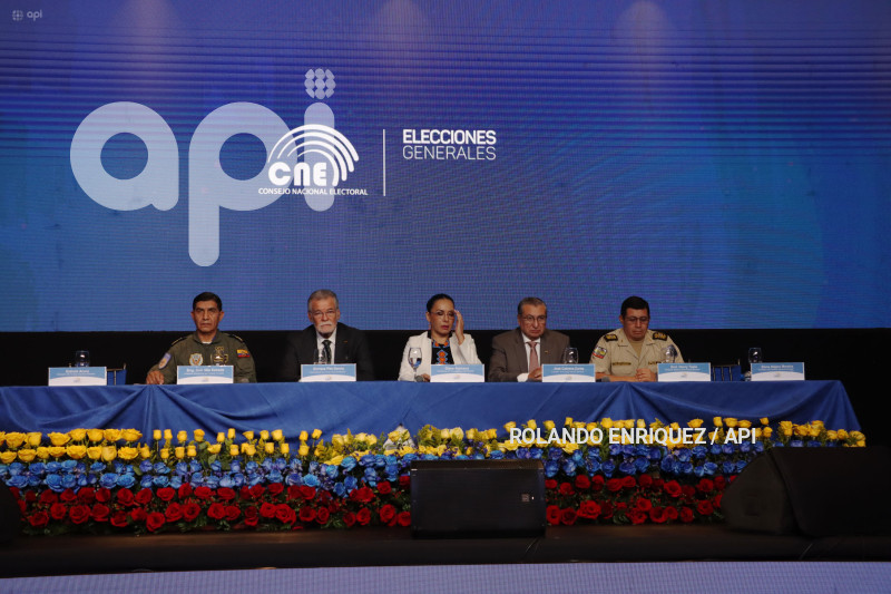 UIO ELECCIONES 2025 CENTRO DE MANDO CNE