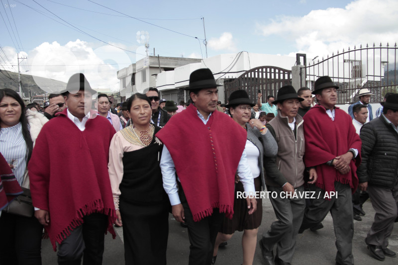 CHONE-ELECCIONES 2025 VOTO IZA