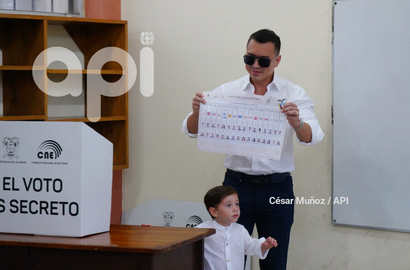 GYE-ELECCIONES 2025 VOTO NOBOA