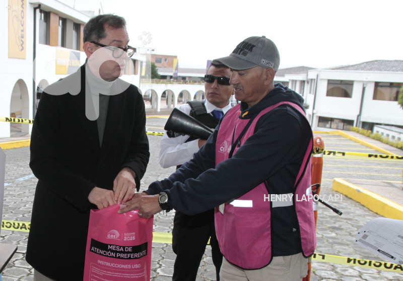 UIO ELECCIONES 2025 VOTO RABASCALL