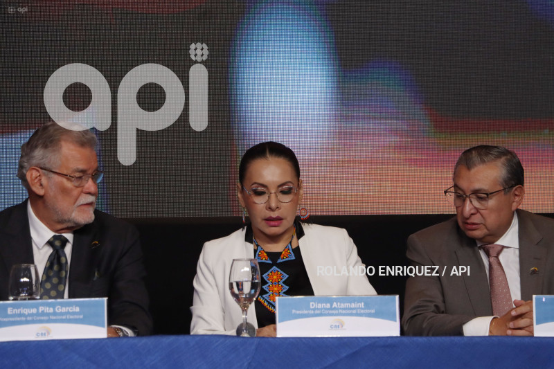 UIO ELECCIONES 2025 CENTRO DE MANDO CNE
