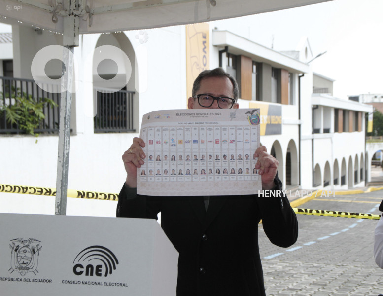 UIO ELECCIONES 2025 VOTO RABASCALL