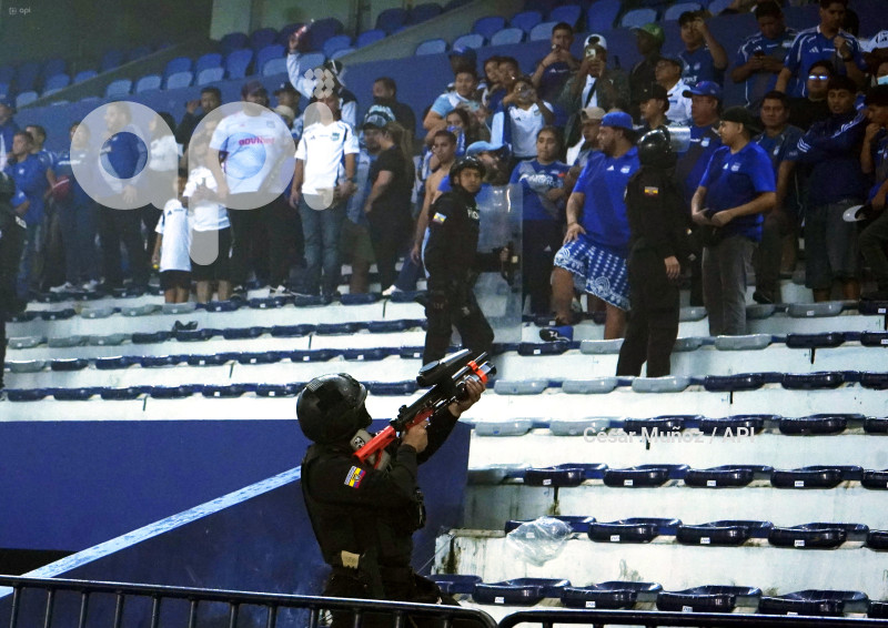GYE-EXPLOSION AZUL