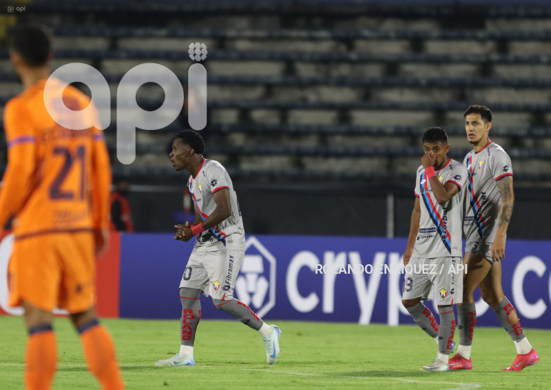 SPO LIBERTADORES NACIONAL VS BLOOMING