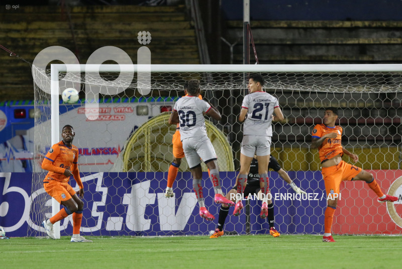 SPO LIBERTADORES NACIONAL VS BLOOMING