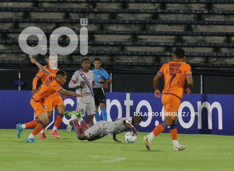 SPO LIBERTADORES NACIONAL VS BLOOMING