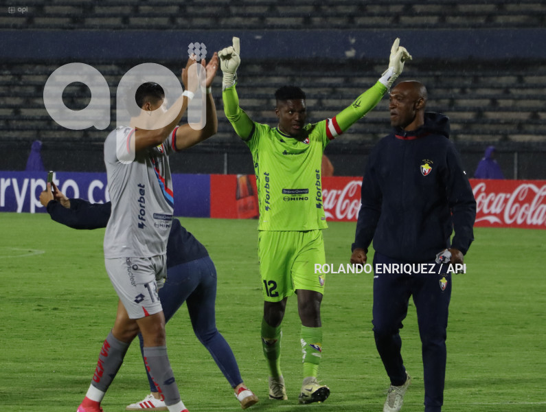 SPO LIBERTADORES NACIONAL VS BLOOMING