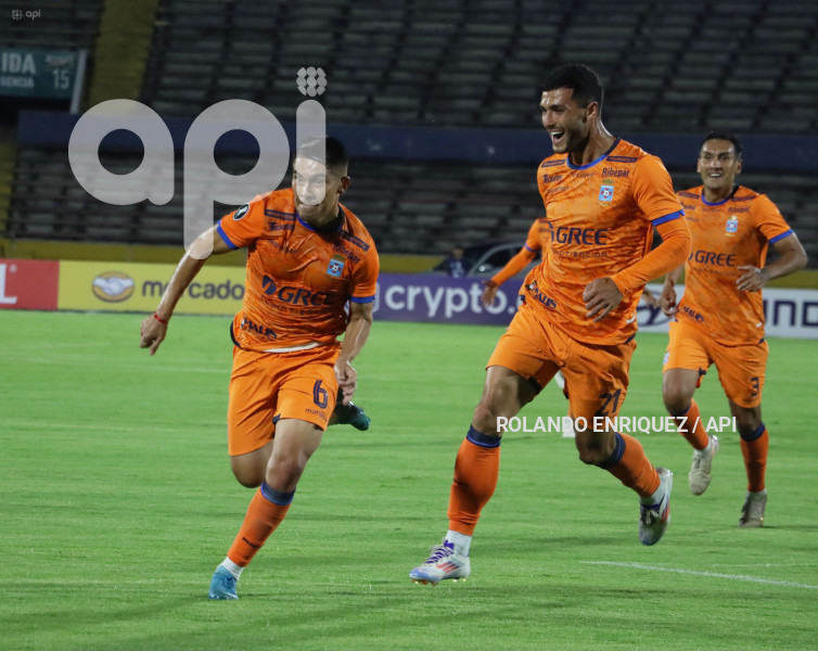 SPO LIBERTADORES NACIONAL VS BLOOMING