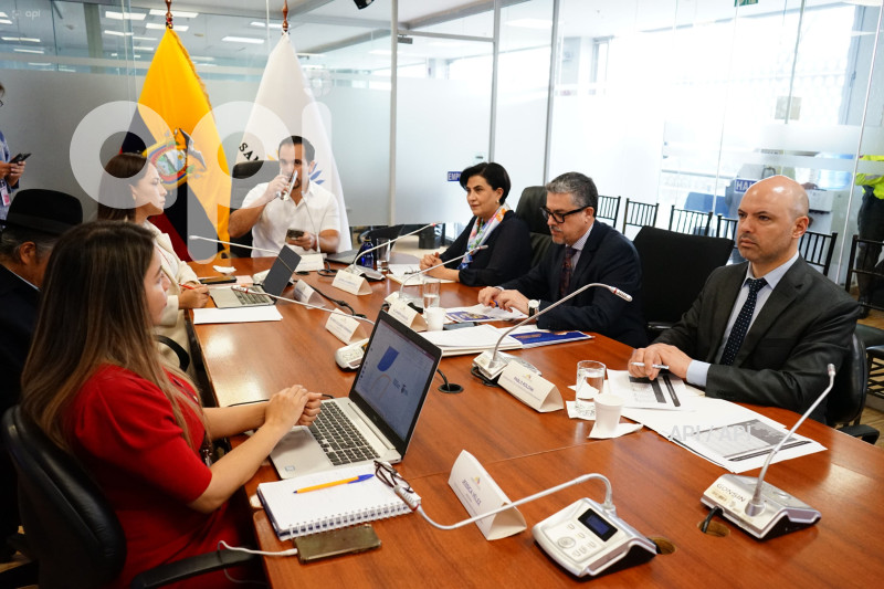 CANCILLER GABRIELA SOMMERFELD EN ASAMBLEA
